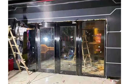 不銹鋼玻璃防火門